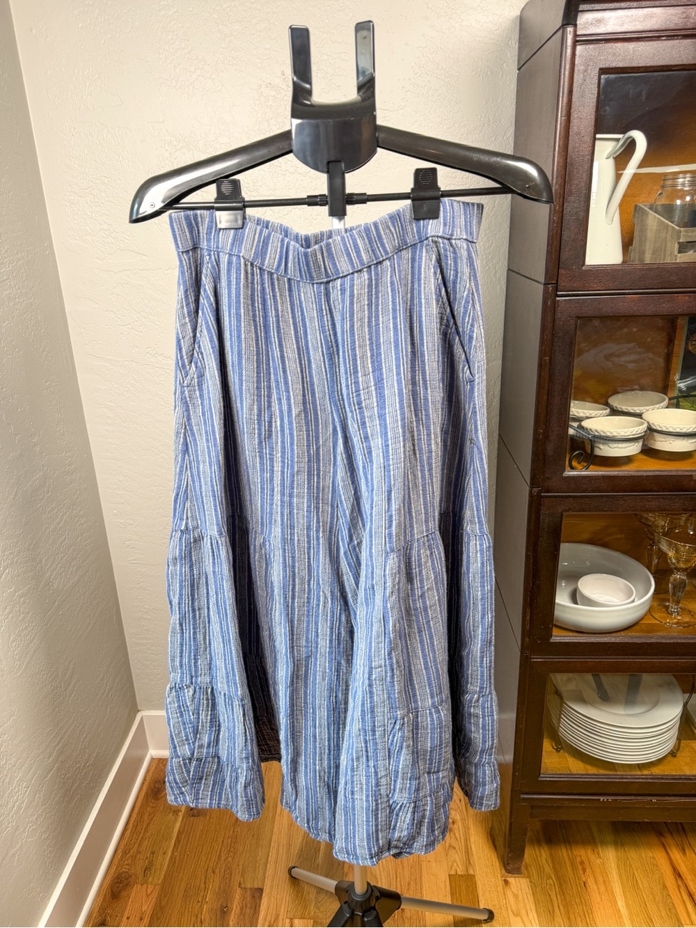 Toad&Co Blue Striped Cotton Gaucho Pants Wide Leg Tiered Size S